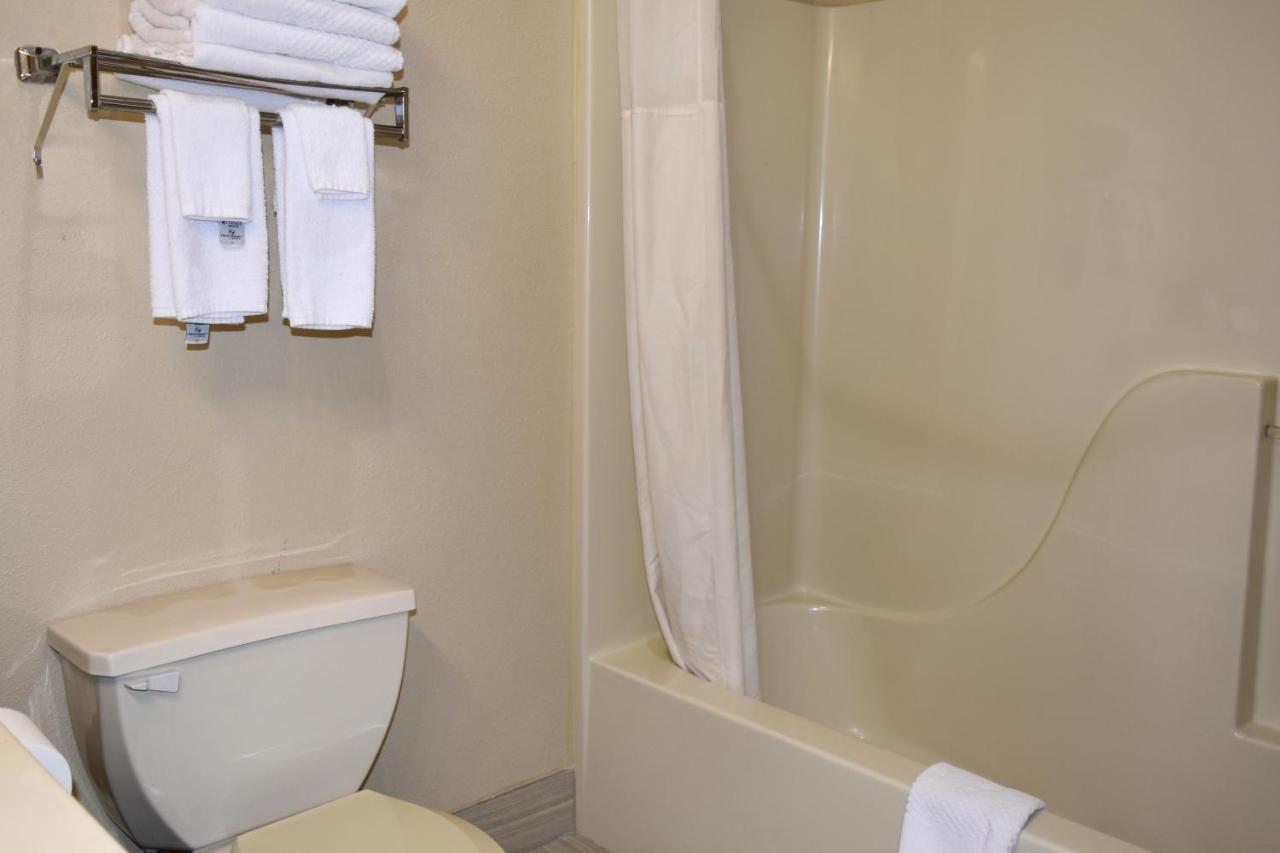 Quality Inn & Suites Brooks Louisville South Εξωτερικό φωτογραφία