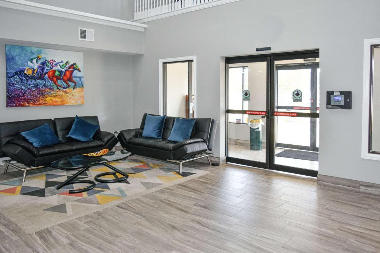 Quality Inn & Suites Brooks Louisville South Εξωτερικό φωτογραφία